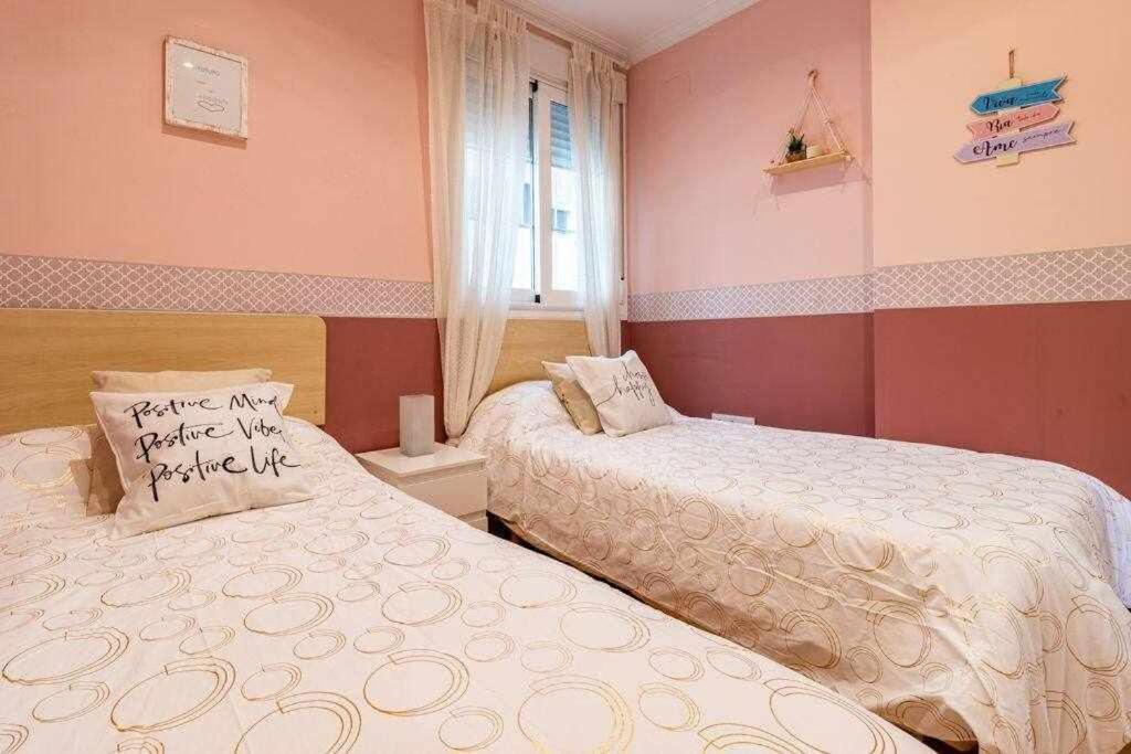 3 Apartamento En Estadio Sevilla 8 Plazas 3 Hab Y Metro Ngoại thất bức ảnh