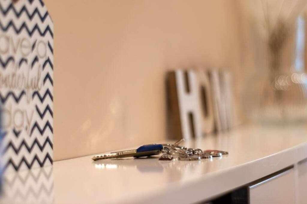 3 Apartamento En Estadio Sevilla 8 Plazas 3 Hab Y Metro Ngoại thất bức ảnh