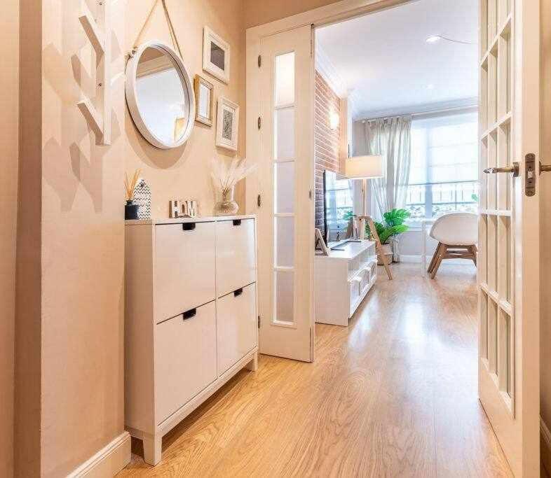 3 Apartamento En Estadio Sevilla 8 Plazas 3 Hab Y Metro Ngoại thất bức ảnh