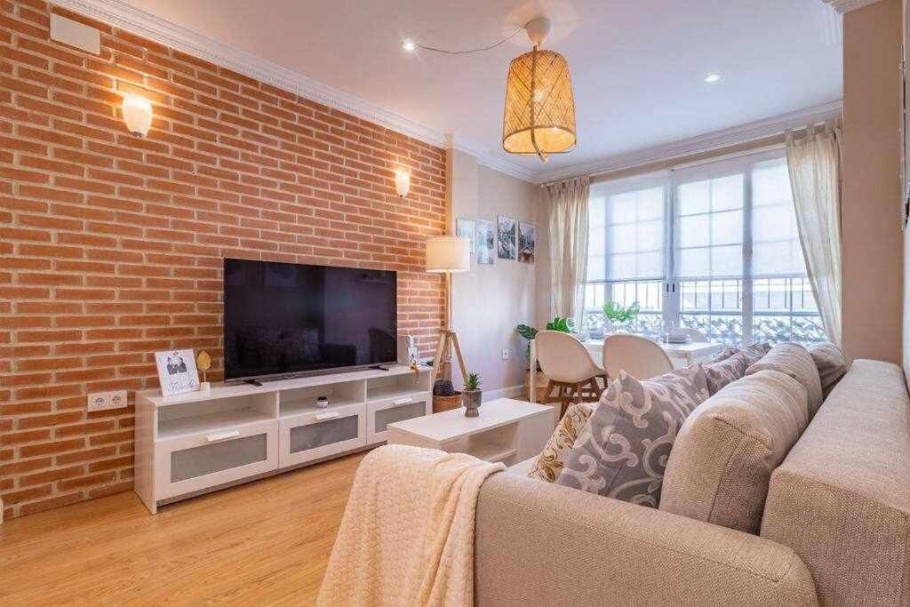 3 Apartamento En Estadio Sevilla 8 Plazas 3 Hab Y Metro Ngoại thất bức ảnh
